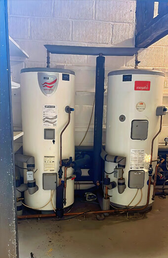 https://guildfordhotwater.com.au/uploads/2025/06/electric-hot-water-system-10198.jpg